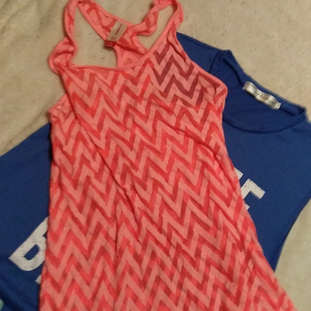 Summer Tops - Picture 4 of 8